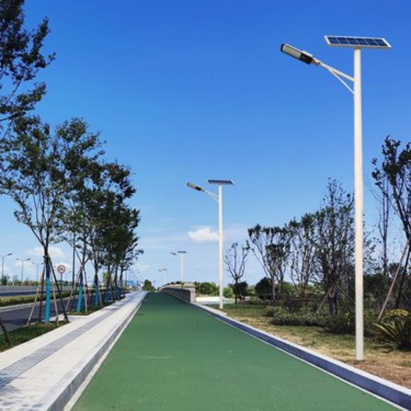 濟(jì)寧太陽能路燈工程案例